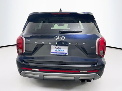 Used 2023 Hyundai Palisade SEL image 6