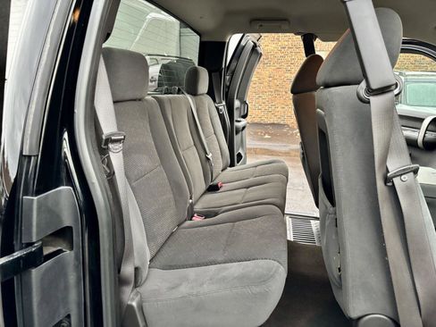 Used 2008 Chevrolet Silverado 2500 LT w/ 1LT Convenience Package image 9