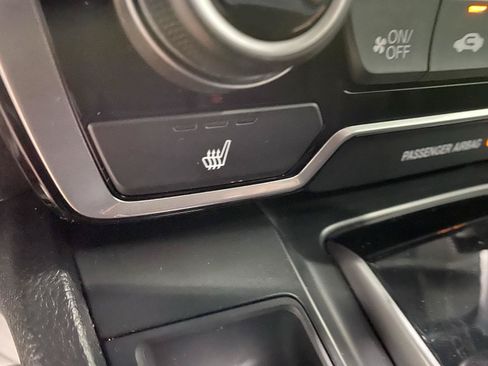 Used 2019 Honda CR-V Touring image 31