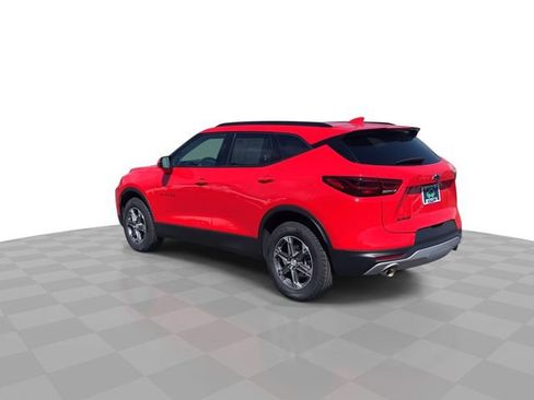 Certified 2024 Chevrolet Blazer LT w/ Convenience Package FWD image 6