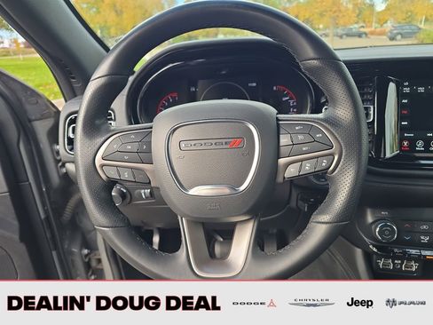 Used 2023 Dodge Durango SXT Launch Edition image 15
