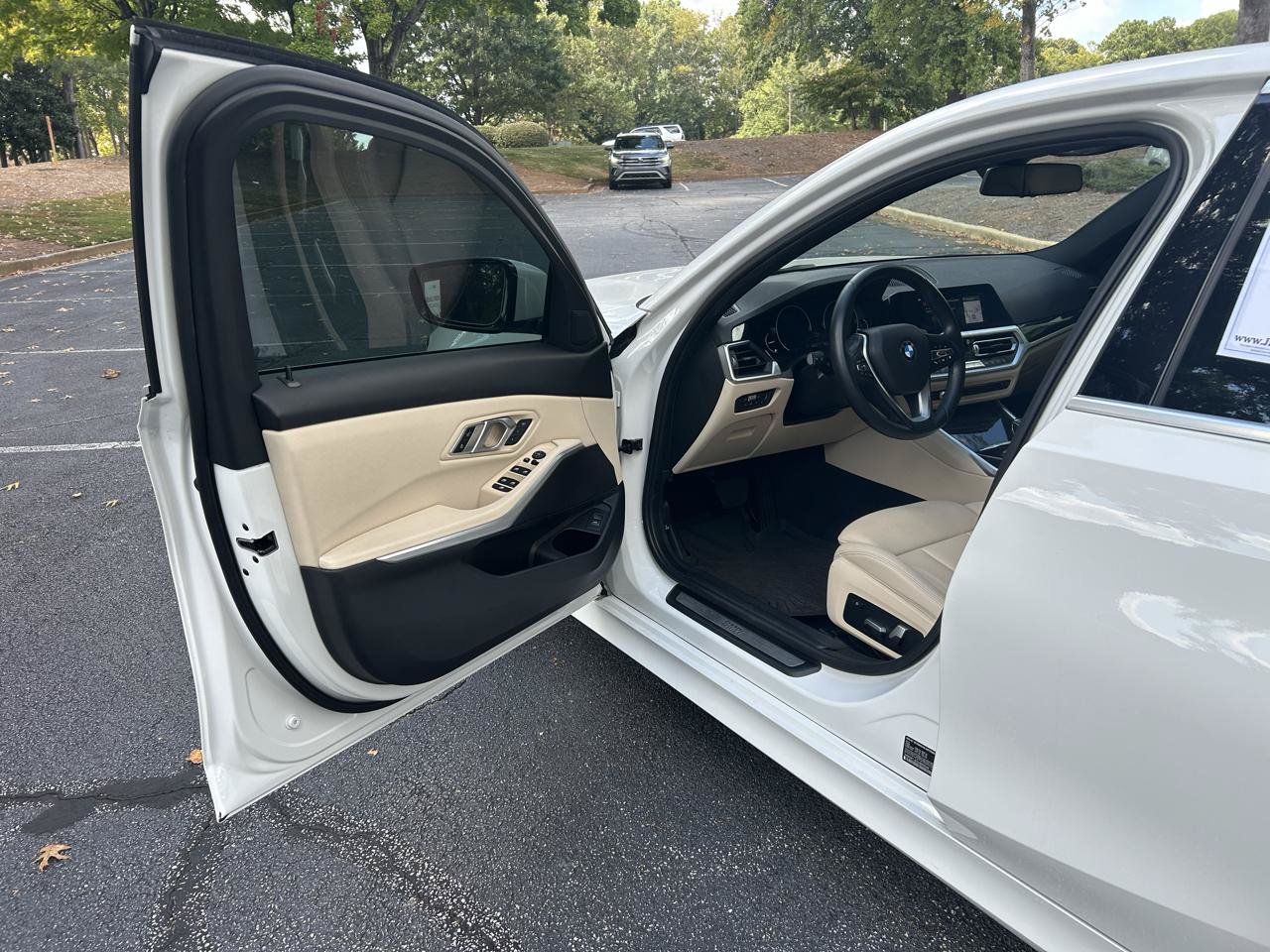 Used 2020 BMW 330i Sedan RWD image 11