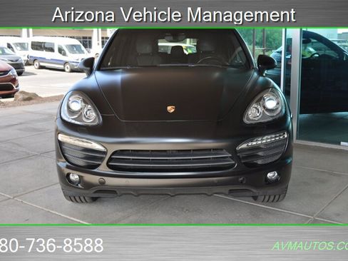 Used 2014 Porsche Cayenne S AWD/4WD image 8