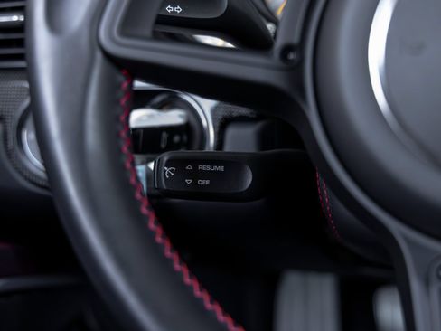 Certified 2018 Porsche 911 GT3 RWD image 32