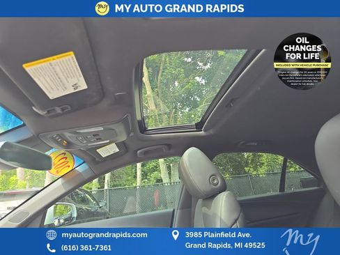 Used 2022 Cadillac CT4 Luxury w/ Sun And Sound Package AWD/4WD image 21