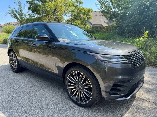 Certified 2023 Land Rover Range Rover Velar R-Dynamic S AWD/4WD image 4