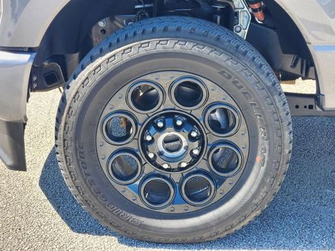 Used 2025 Ford F250 Lariat w/ Lariat Ultimate Package image 7