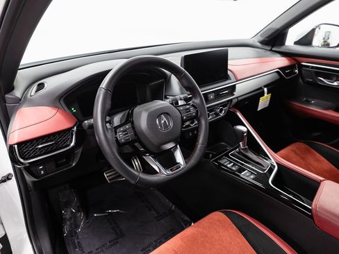 Used 2025 Acura ADX A-Spec image 8