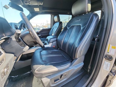 Used 2022 Ford F350 Platinum w/ FX4 Off-Road Package image 13