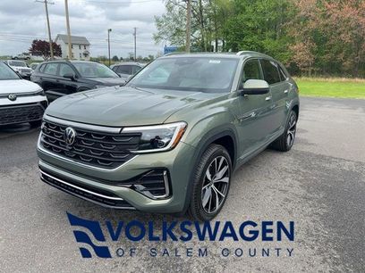 New 2025 Volkswagen Atlas Cross Sport SEL Premium R-Line