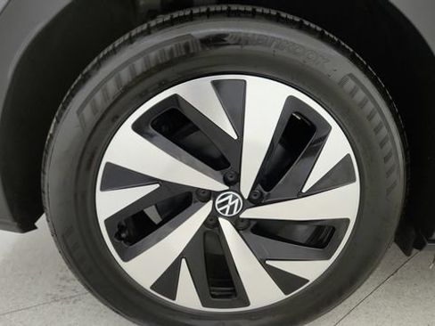 Used 2024 Volkswagen ID.4 2WD image 92