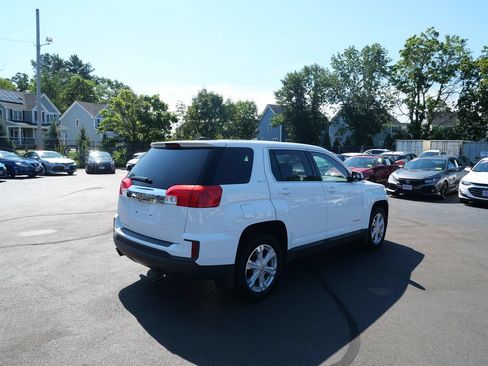 Used 2017 GMC Terrain SLE FWD image 6