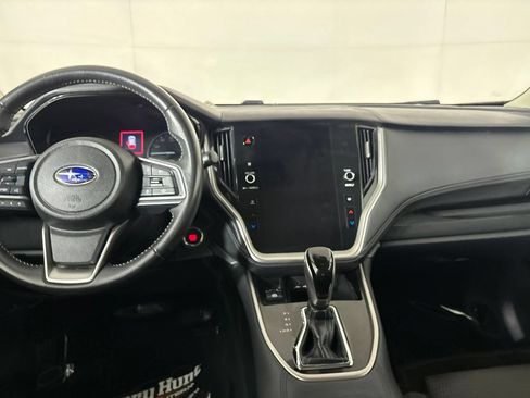 Used 2025 Subaru Outback Premium AWD/4WD image 25