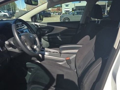 Used 2018 Nissan Murano SV w/ Cargo Package image 27