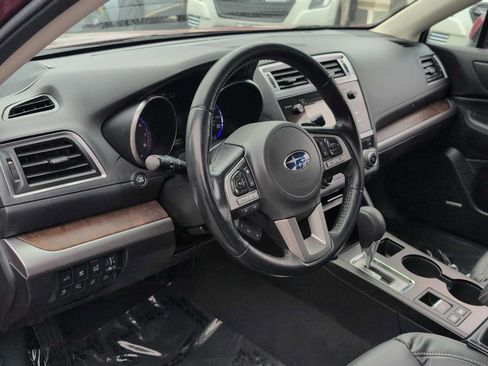 Used 2016 Subaru Outback 3.6R Limited AWD/4WD image 10