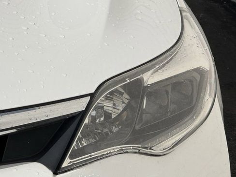 Used 2016 Toyota Avalon Limited image 5