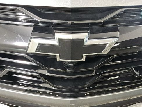 Used 2025 Chevrolet Equinox RS w/ Safety and Technology Package AWD/4WD image 10