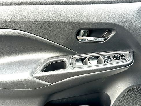 Used 2024 Nissan Versa SV image 16