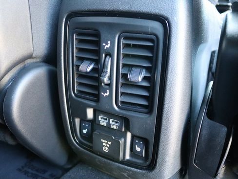 Used 2021 Dodge Durango GT image 14