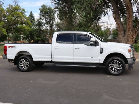Used 2022 Ford F250 Lariat w/ Lariat Ultimate Package AWD/4WD image 3