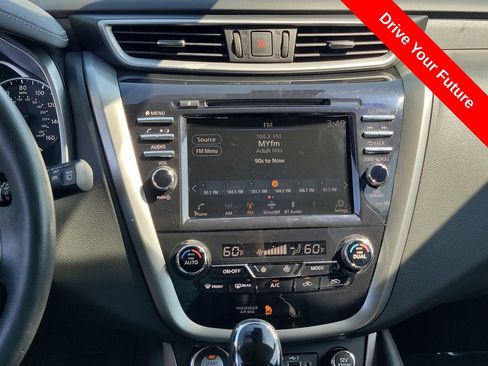 Used 2023 Nissan Murano SV w/ SV Midnight Edition Package FWD image 11
