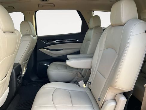 Used 2020 Buick Enclave Premium w/ Sun and Sites Package image 23