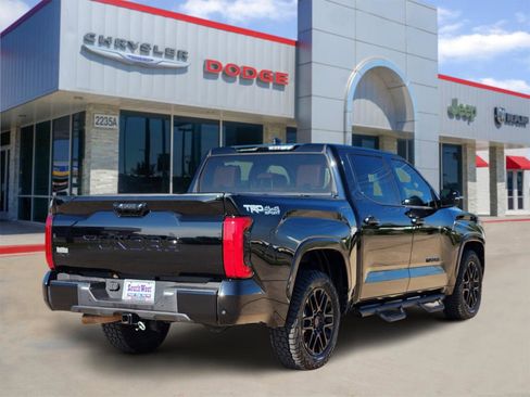 Used 2022 Toyota Tundra SR5 w/ TRD Sport Package AWD/4WD image 5