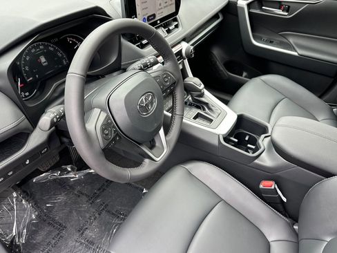 New 2025 Toyota RAV4 XLE Premium image 9