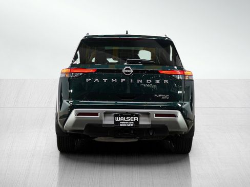 Used 2024 Nissan Pathfinder Platinum AWD/4WD image 4