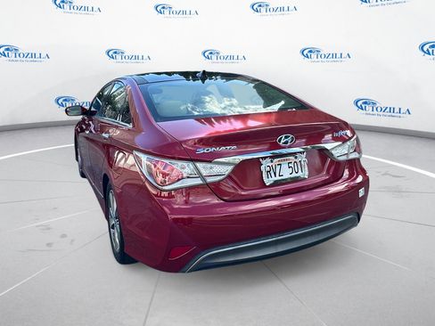 Used 2011 Hyundai Sonata Hybrid w/ Premium Equipment Pkg 2 FWD image 3