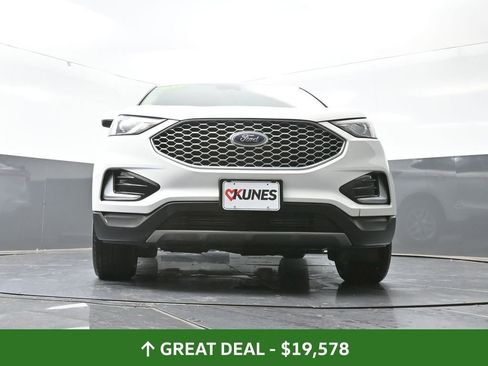 Used 2023 Ford Edge SEL image 55