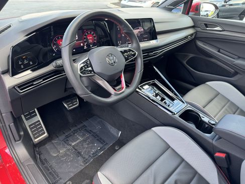 Used 2024 Volkswagen GTI Autobahn image 17