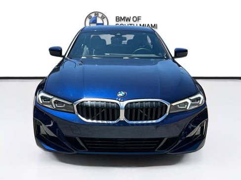 Certified 2023 BMW 330i Sedan w/ Driving Assistance Package RWD image 2