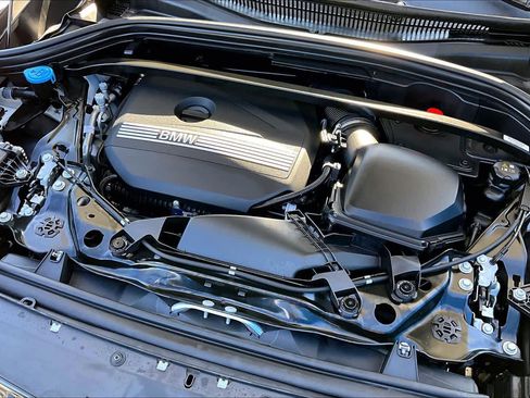 Used 2025 BMW X1 xDrive28i w/ M Sport Package image 33