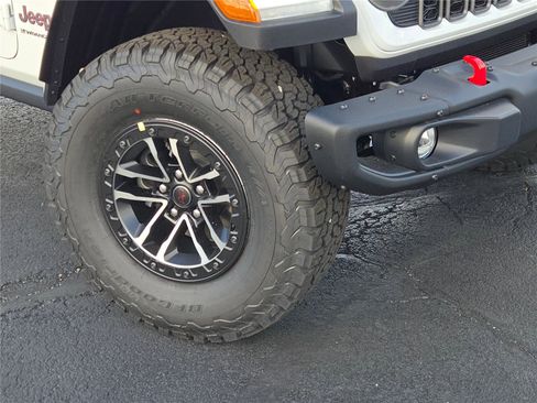 New 2026 Jeep Wrangler Rubicon image 3
