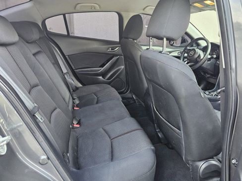 Used 2017 MAZDA MAZDA3 Sport w/ Preferred Equipment Package image 26