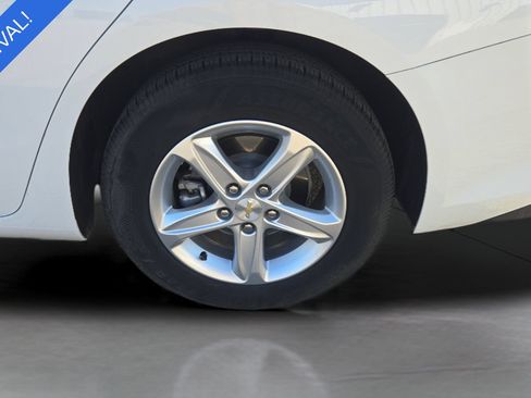 Used 2024 Chevrolet Malibu LT FWD image 32