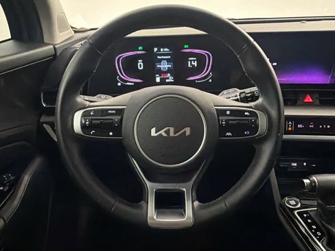 Used 2023 Kia Sportage EX FWD image 17