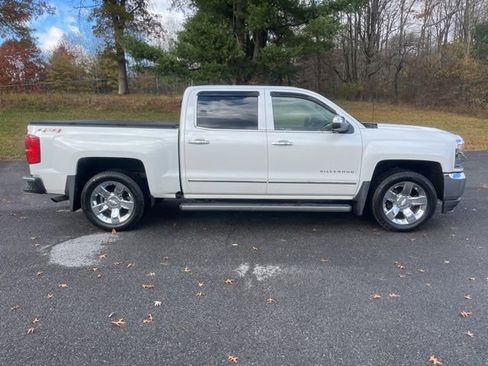 Used 2017 Chevrolet Silverado 1500 LTZ w/ Sport Package image 5