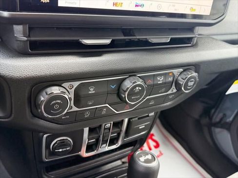 New 2026 Jeep Wrangler Unlimited Sport image 37