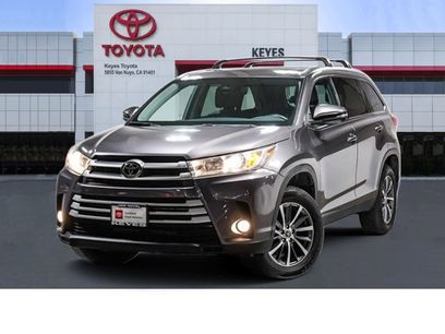 Certified 2019 Toyota Highlander XLE