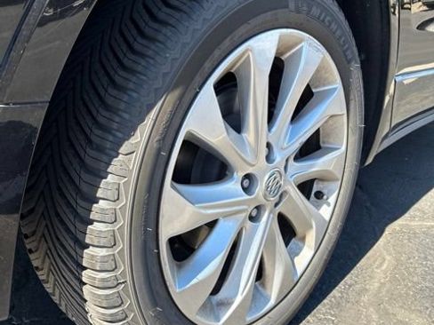Used 2016 Buick Envision Premium AWD/4WD image 9