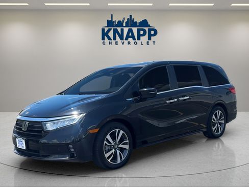 Used 2023 Honda Odyssey Touring image 1