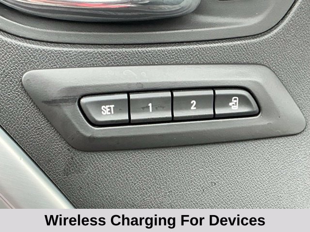 Used 2016 Chevrolet Camaro SS RWD image 16