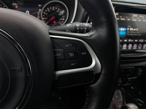 Used 2019 Jeep Compass Limited image 15