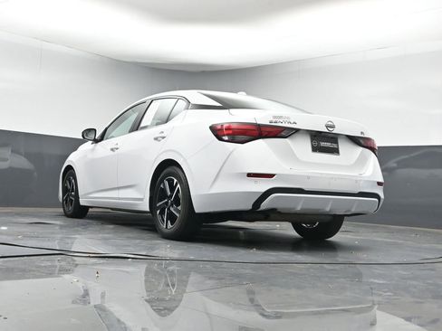 Used 2024 Nissan Sentra SV image 27