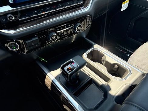 New 2026 Chevrolet Silverado 1500 RST AWD/4WD image 10