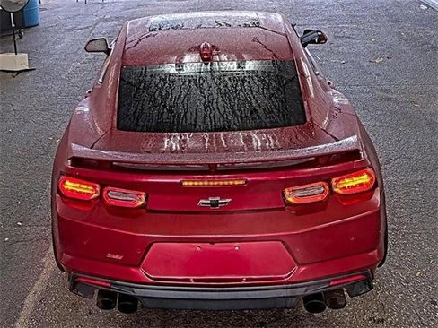Used 2020 Chevrolet Camaro SS image 8