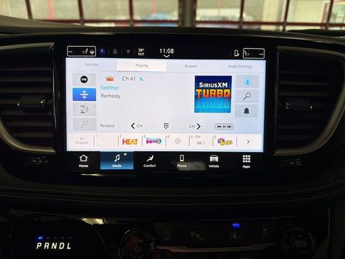 New 2026 Chrysler Pacifica Select w/ S Appearance Package image 15