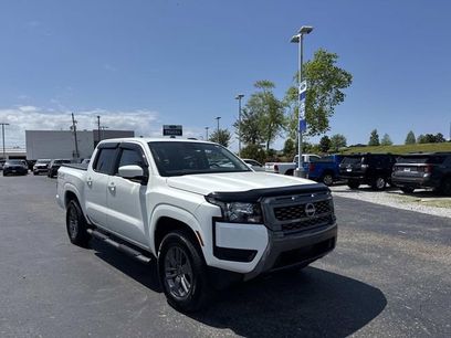 Used 2025 Nissan Frontier SV